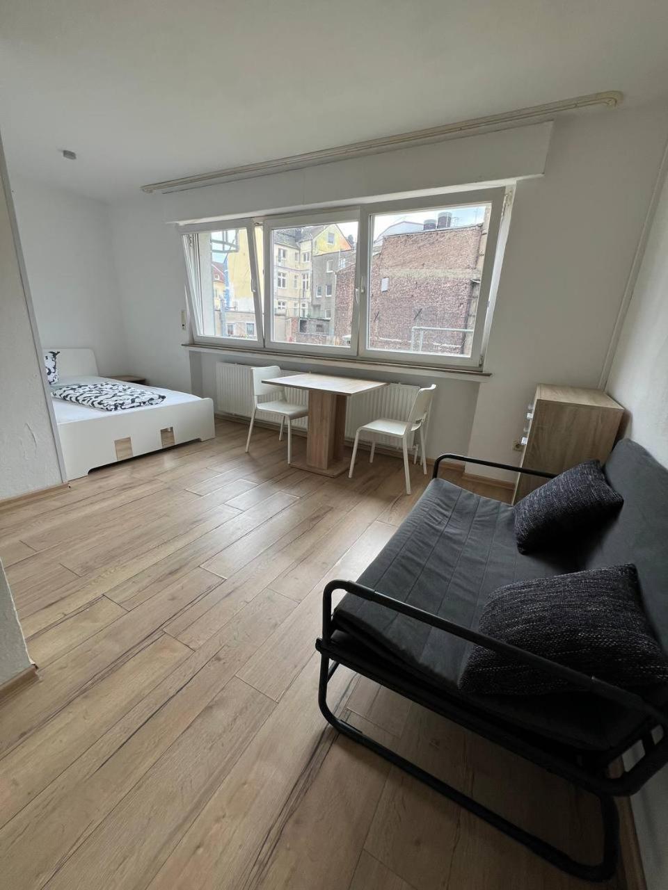 Wohnung In Der Ludwigstrasse Im Zentrum Von Dortmund Bagian luar foto